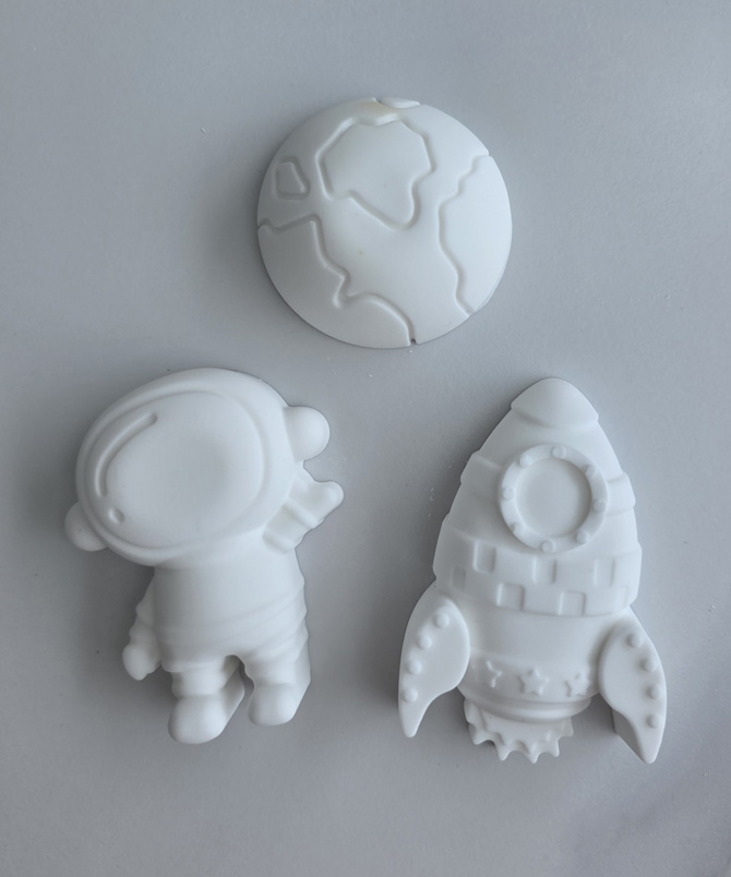 Personalised Paint Kit - Space - Image 3